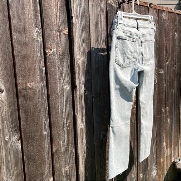 Banana Republic light wash cropped demi bootcut raw hem jean size 4 - Picture 14 of 16